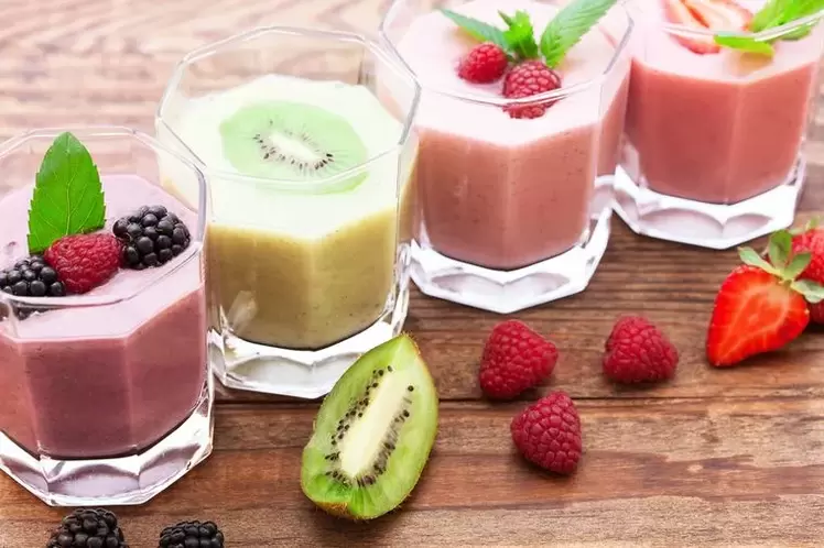 smoothies aux fruits pour boire diététique